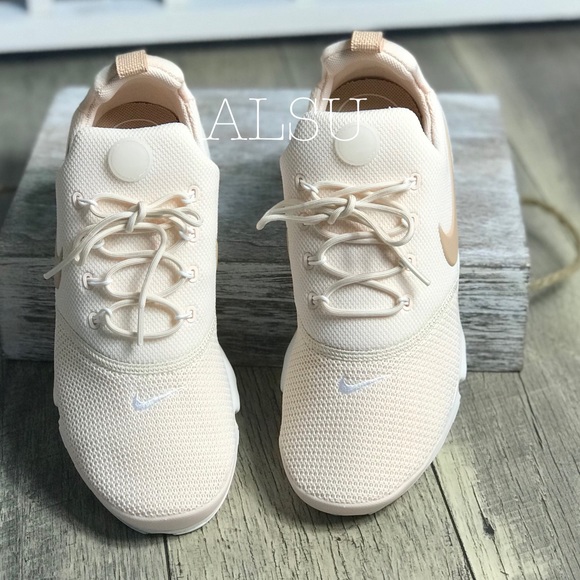 NWT Nike Presto Fly Guava Iced WMNS AUTHENTIC - Picture 3 of 7